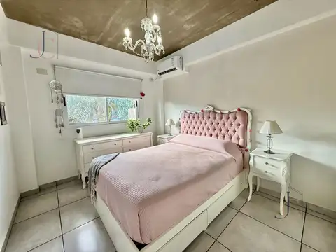 Departamento 2 ambientes con cochera en Villa Luzuriaga