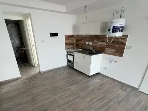 Francisco Portela 200, Piso 1