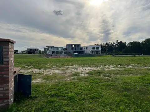 Terreno en Venta de 884,0 m2