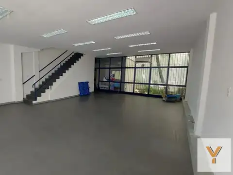 Depósito en alquiler - 420mts2 - San Telmo