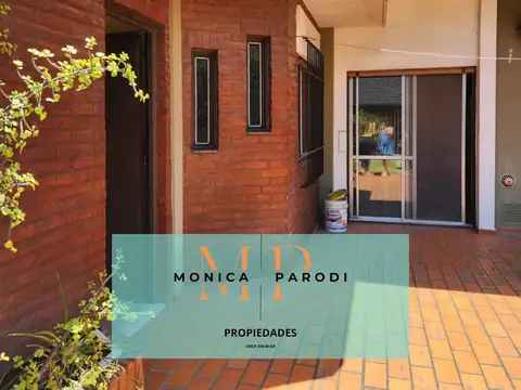 Casa en Venta en Castelar Sur, USD 240.000