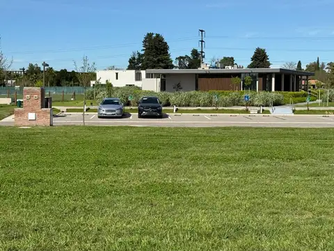Terreno en Venta en Countries y Barrios Cerrados en Pilar, USD 170.000