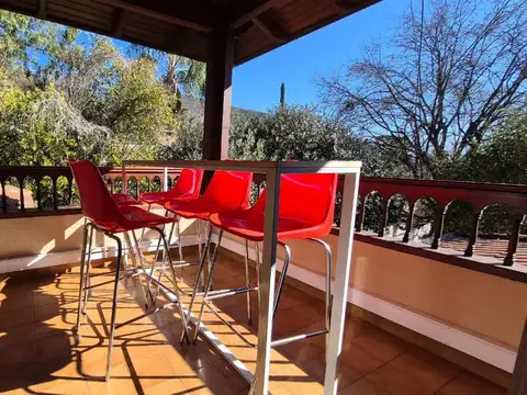 Oficina en Alquiler en Zona Centro, USD 5.000