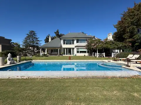 Casa en Venta en San Diego Country Club, Countries y Barrios Cerrados en Moreno