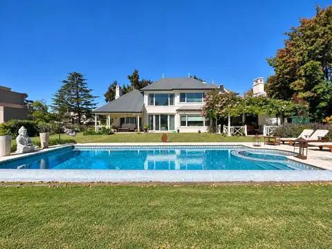 CASA EN VENTA EN SAN DIEGO 5 AMBIENTES | VISTA AL POLO