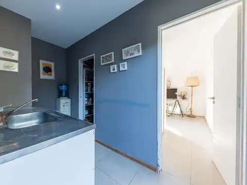 VENTA CASA 5 AMBIENTES SANTA TERESA VILLA NUEVA