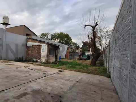 Terreno en Alquiler 10  mts Frente