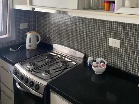 DEPARTAMENTO EN VENTA DE DOS AMBIENTES CON COCHERA