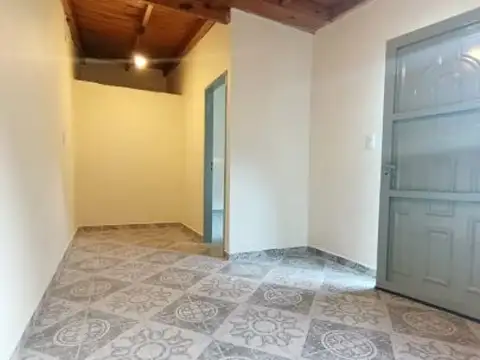 DEPARTAMENTO 2 AMBIENTES CON PATIO