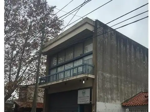 Local en Venta 50 años