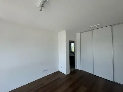 Departamento en Alquiler Temporal con 1 cocheras