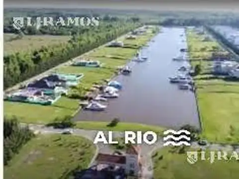 Lote al RÍO de 1200 m2