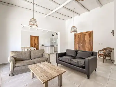 CASA EN VENTA IMPECABLE Y MODERNA EN BARRIO EL ALJIBE - APTA CREDITO HIPOTECARIO