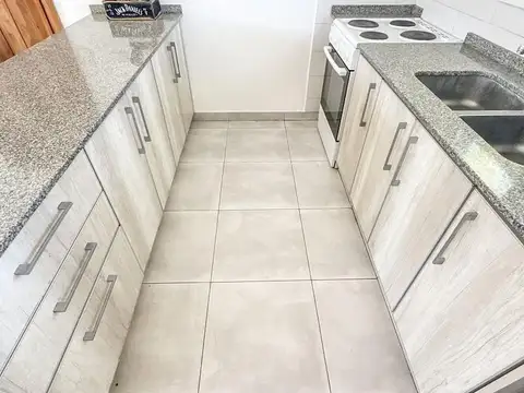 CASA EN VENTA IMPECABLE Y MODERNA EN BARRIO EL ALJIBE - APTA CREDITO HIPOTECARIO