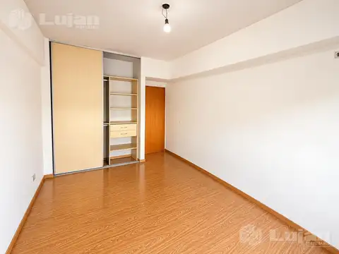 Departamento en Venta en Mataderos, USD 128.000