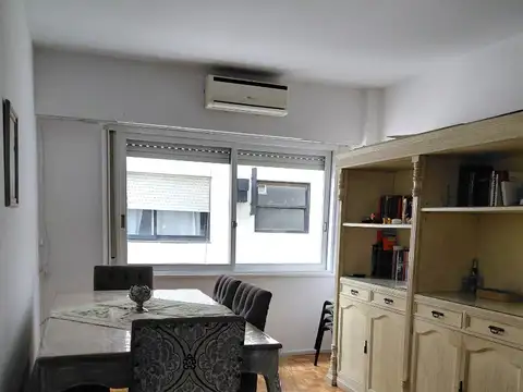 Departamento en Alquiler en Monserrat, $ 700.000
