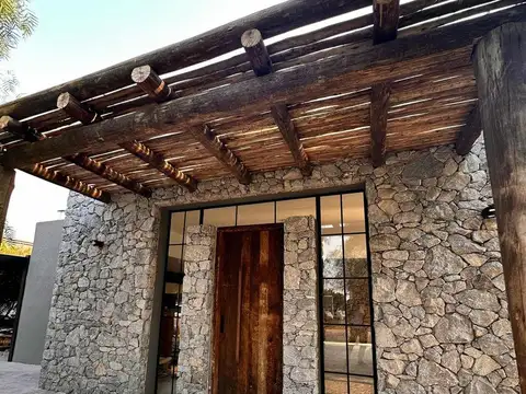 Casa en Venta en Belen de Escobar, USD 290.000