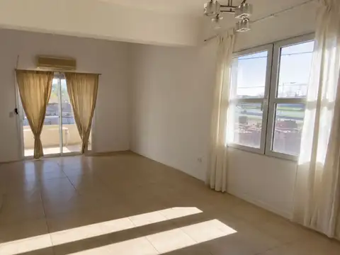 VENTA DUPLEX 2 AMBIENTES ESCOBAR APTO CREDITO
