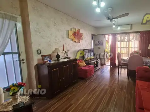 Depto Tipo Casa en Venta de 3 dormitorios