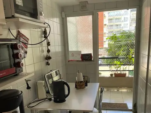 ALQUILER TEMPORARIO DEPARTAMENTO DE 3 AMBIENTES CON BALCÓN EN ROSEDAL