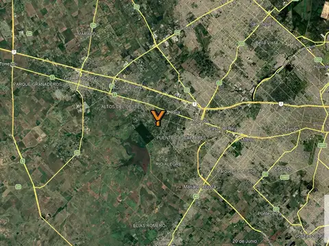 Casa en Venta con 3 cocheras