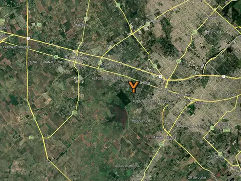 Casa en Venta con 3 cocheras