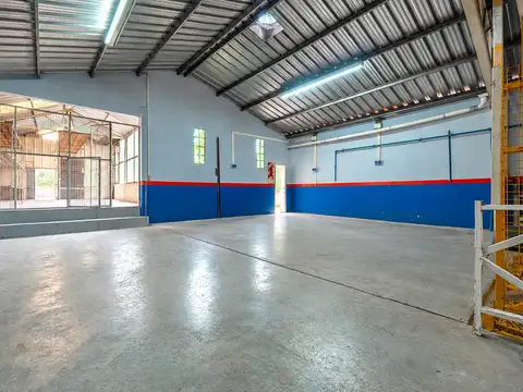 Galpon en Venta en Ituzaingó Norte, USD 450.000