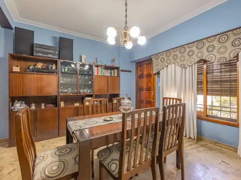 Depto Tipo Casa en Venta 40 años
