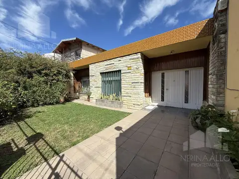 Venta Casa 3 Ambientes en Ituzaingo Norte
