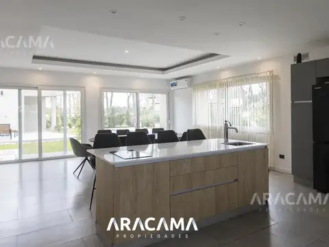 Casa en Venta en Cañuelas, USD 380.000