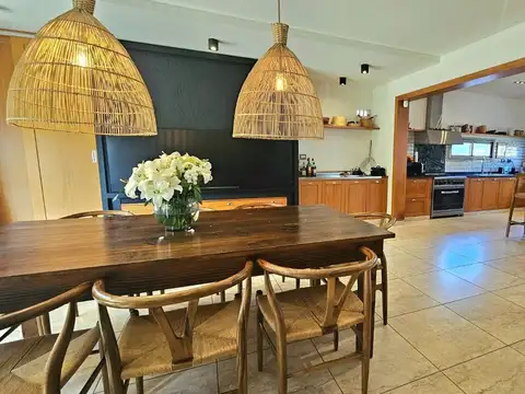 VENTA CASA 4 AMB + ESCRI HARAS MA. VICTORIA MORENO