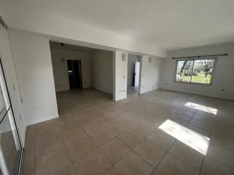 Casa en Alquiler de 3 dormitorios