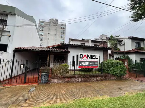 Propiedad vivienda ubicada en el corazón de Ituzaingó (zona norte)