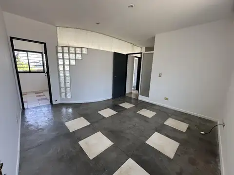 Venta departamento u Oficina 3 ambientes en el centro de Pilar