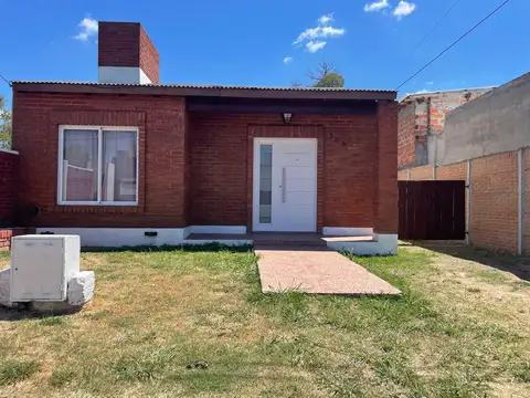 Casa  a la venta pueblo nuevo lujan calle Los acers y peñaloza