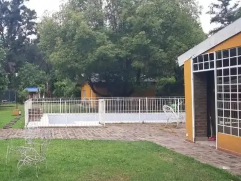 Quinta en venta - 4 Dormitorios 4 Baños - 1.980Mts2 - Paso del Rey