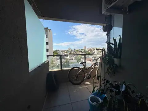 24 De Septiembre 1800, Piso 5