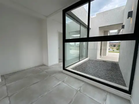 Casa Chalet  en Alquiler en Medal CC, Pilar, G.B.A. Zona Norte
