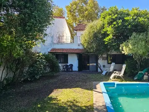 Exc Casa 3 Dorm y Play, con Jardin y Pileta, Luz y Sol, a 1