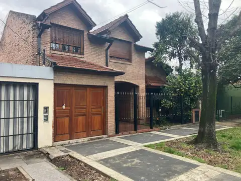 Sarmiento 1400