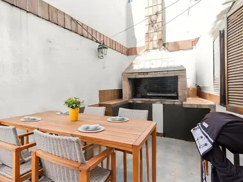Depto Tipo Casa en Venta de 4 ambientes
