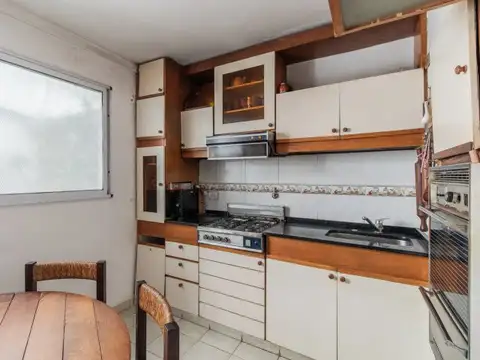 Depto Tipo Casa en Venta 51 años