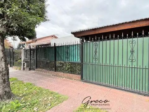 Casa a metros estación Claypole