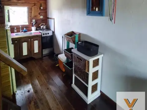 Casa 6 ambientes con 2 baños