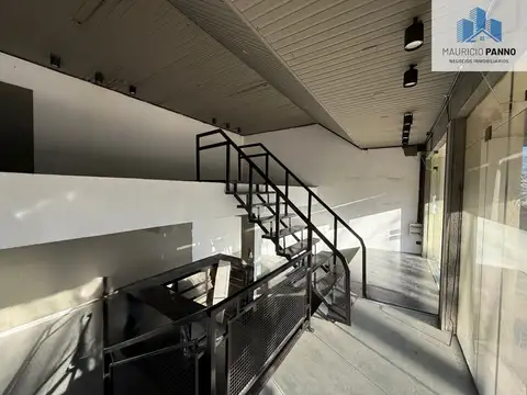 Avenida Bartolomé 100