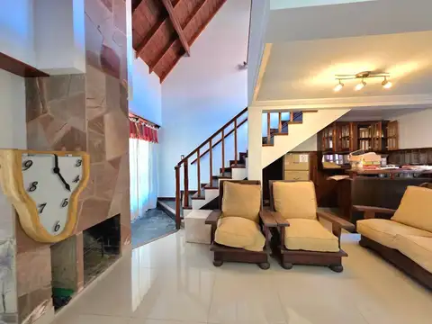 Casa en Venta de 5 dormitorios