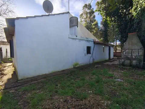 Casa 3 ambientes con 1 baño