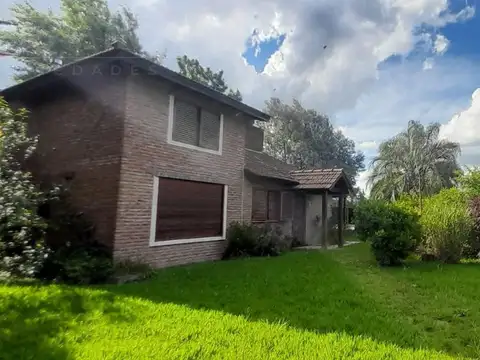 AUR. Venta. Casa 3 ambientes. Lote 2.267 m2. Parque Sakura, Exaltacion de la Cruz.