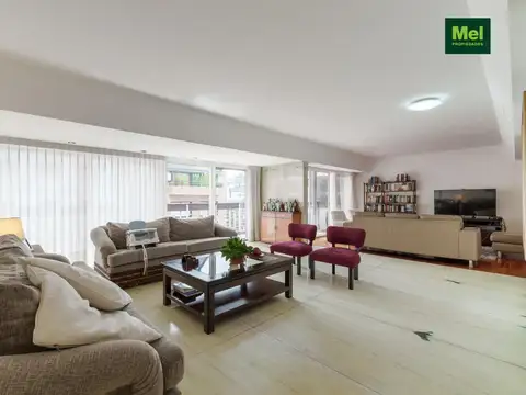 Departamento en Venta de 5 ambientes