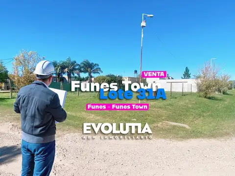 Terreno en Venta en esquina Funes Town